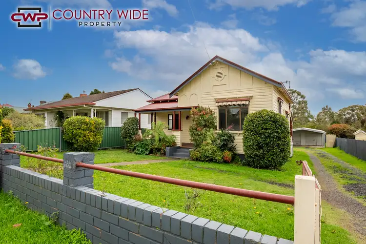 Second view of Homely house listing, 208 Meade Street, Glen Innes NSW 2370