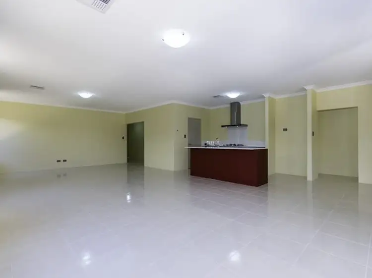 Fifth view of Homely house listing, 8 Langdon Loop, Caversham WA 6055