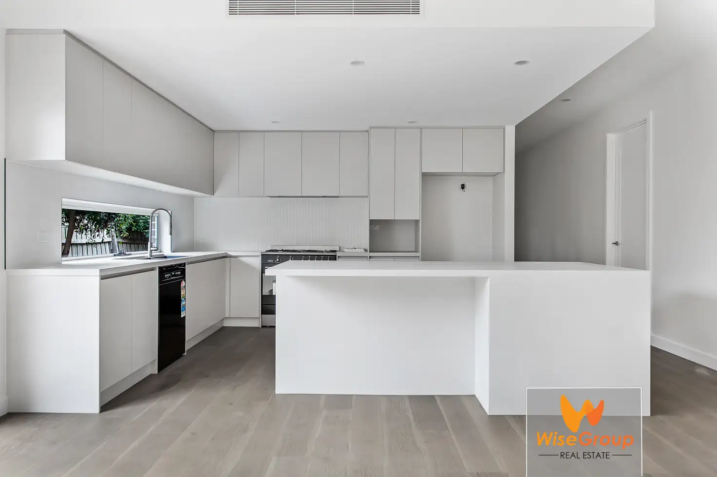 Main view of Homely unit listing, 3/16 Manuka Road, Berwick VIC 3806