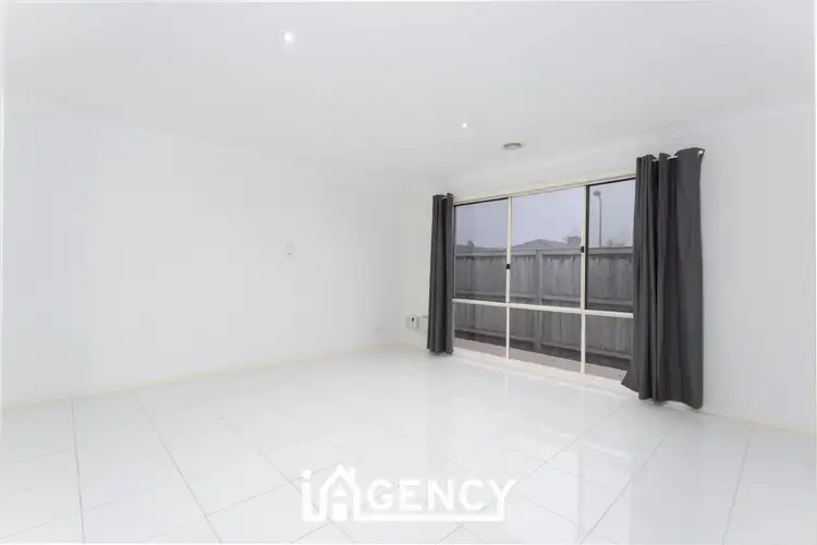 Fifth view of Homely house listing, 11 Pengana Way, Cranbourne West VIC 3977