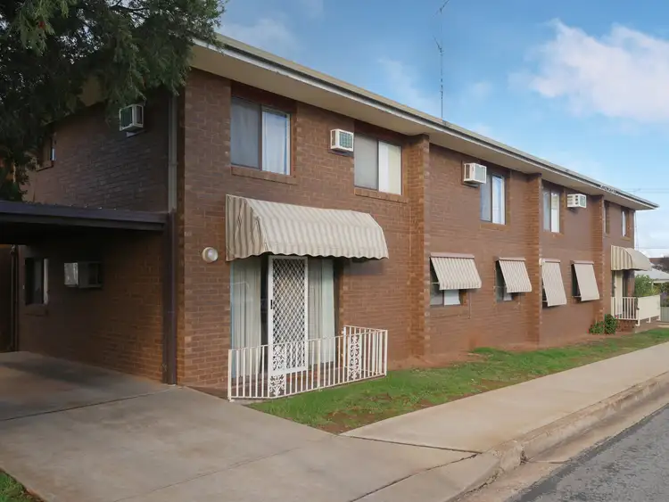 4/12 Coolibah Street, Leeton NSW 2705