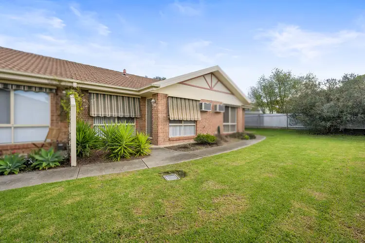3/4 Owen Court