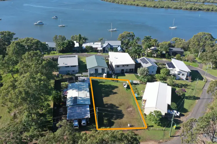 4 Ketch Street, Russell Island QLD 4184