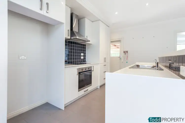 Fourth view of Homely unit listing, 2/40 Playne, Heathcote VIC 3523