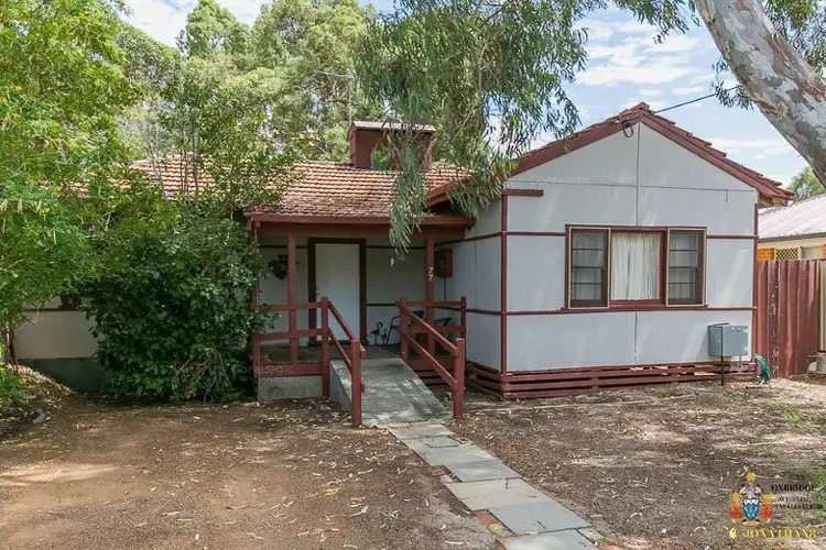77 Church Avenue, Armadale WA 6112