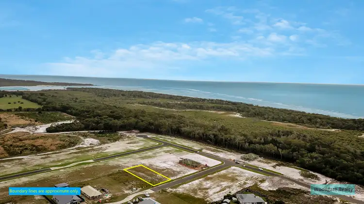 20 Curlew St Woodgate QLD, Woodgate QLD 4660