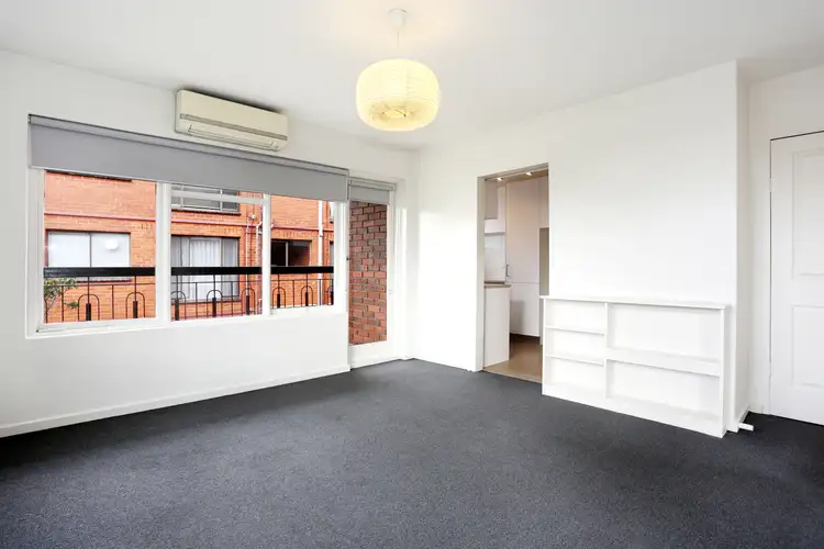Fourth view of Homely apartment listing, 1/95 St Leonards Road, Ascot Vale VIC 3032