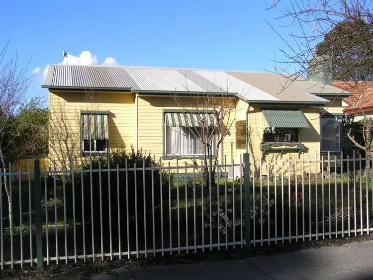 17 Wirraway Street, Moe VIC 3825