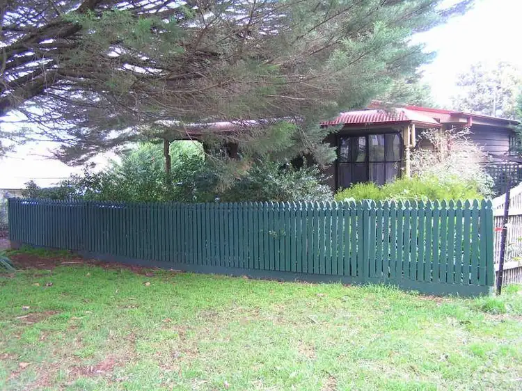 7 St Phillack Crescent, Rawson VIC 3825