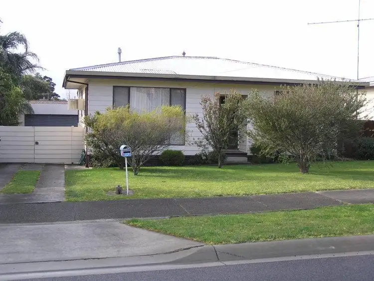 12 Phillip Street, Moe VIC 3825