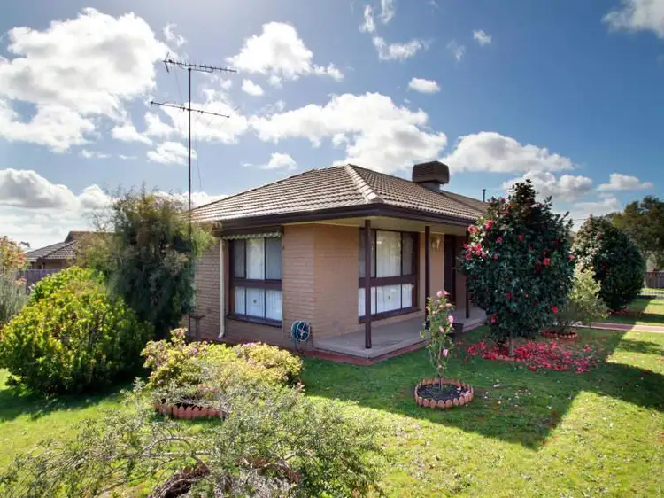 2 Walhalla Street, Newborough VIC 3825