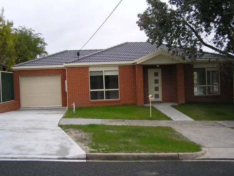 1A Durham Road, Newborough VIC 3825
