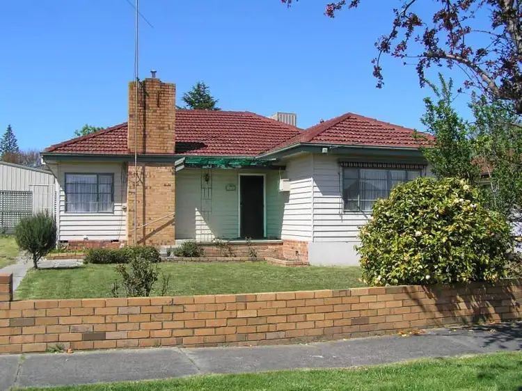 76 Chamberlain Road, Newborough VIC 3825