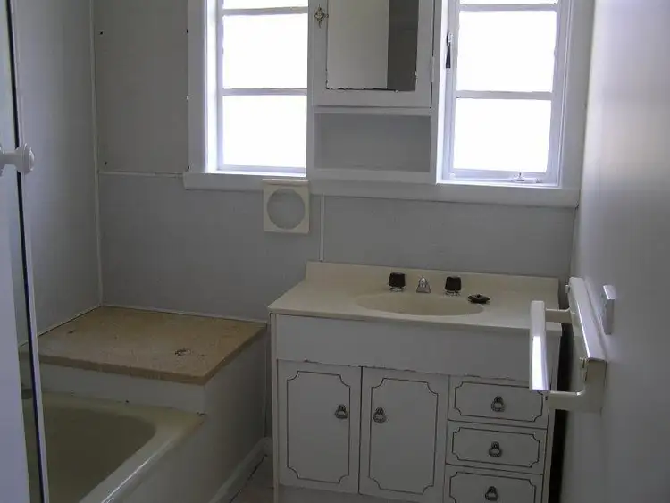 Fourth view of Homely house listing, 10 Boundary Road, Yallourn North VIC 3825