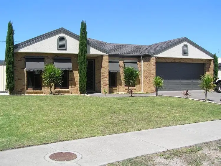 39 Parkside Drive, Moe VIC 3825