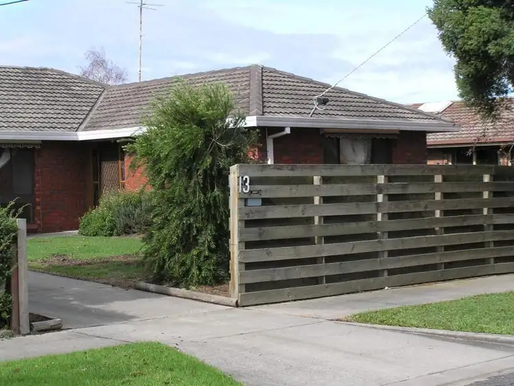 13 Burnside Street, Moe VIC 3825