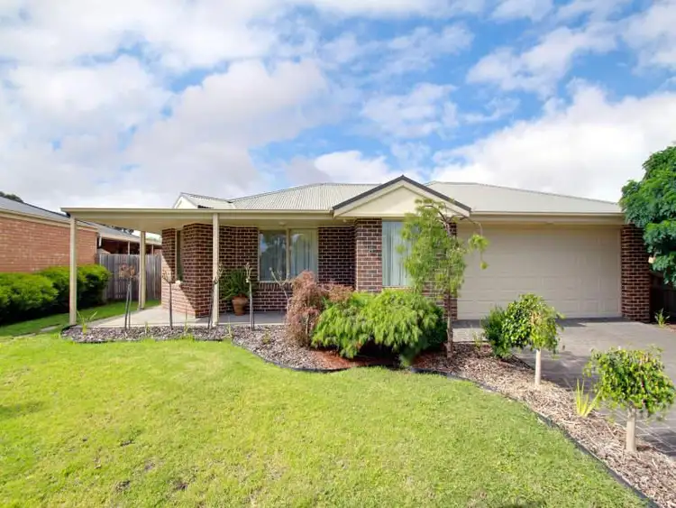 6 Parkside Drive, Moe VIC 3825