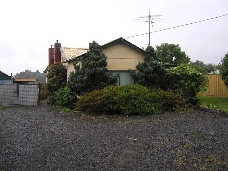 154 Narracan Drive, Newborough VIC 3825