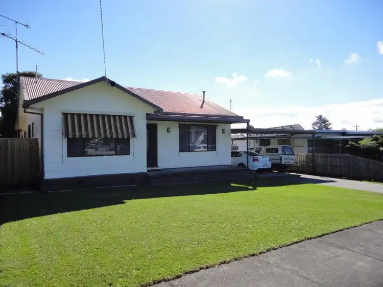 31 Cross Street, Newborough VIC 3825