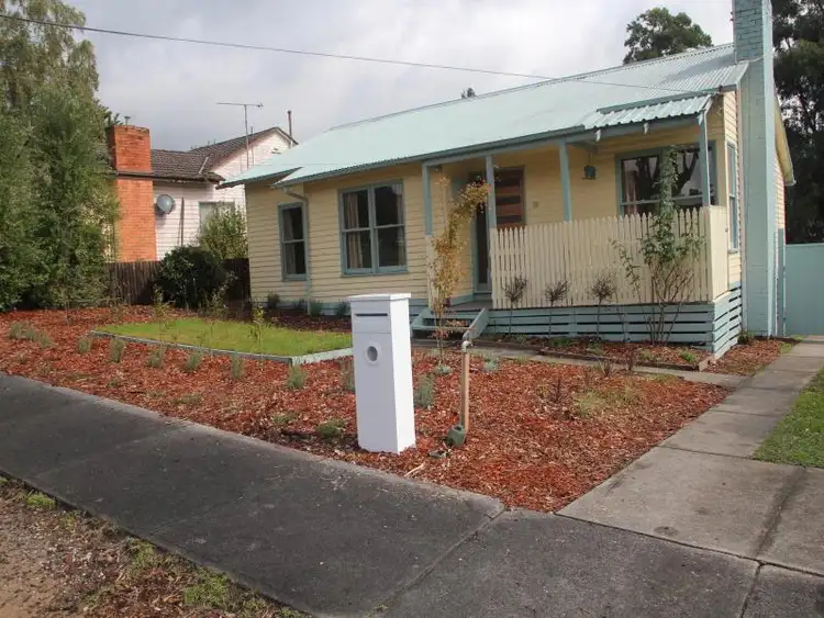 10 Baw Baw Street, Moe VIC 3825