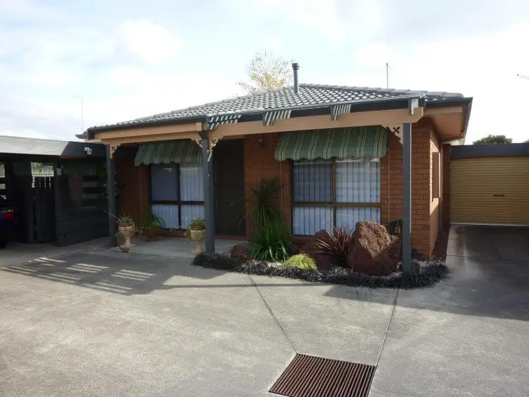 Main view of Homely unit listing, 2/1 Baxter Court, Moe VIC 3825
