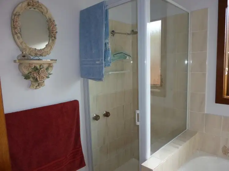 Sixth view of Homely unit listing, 2/1 Baxter Court, Moe VIC 3825