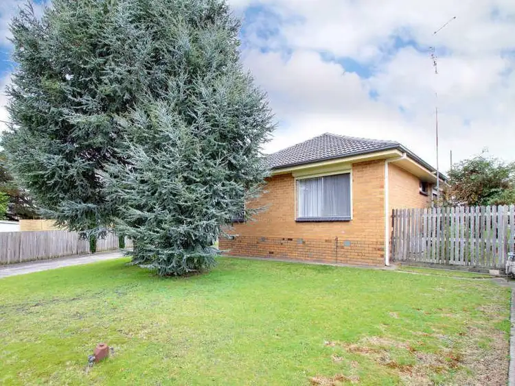 Fourth view of Homely house listing, 5 Eastleigh Court,, Newborough VIC 3825