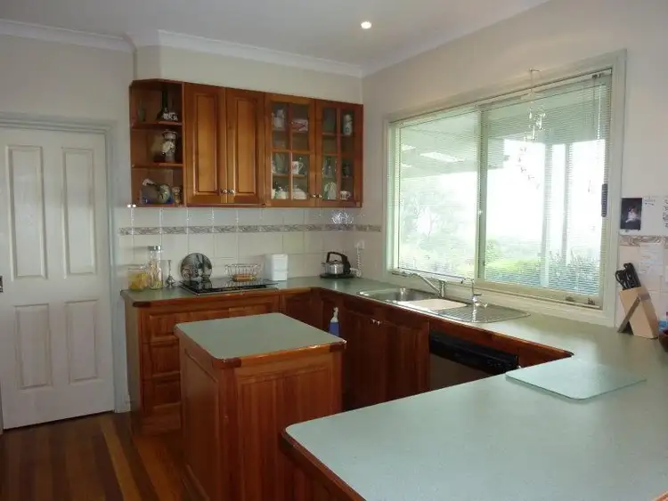 Third view of Homely house listing, 30 Simon Court, Moe South VIC 3825