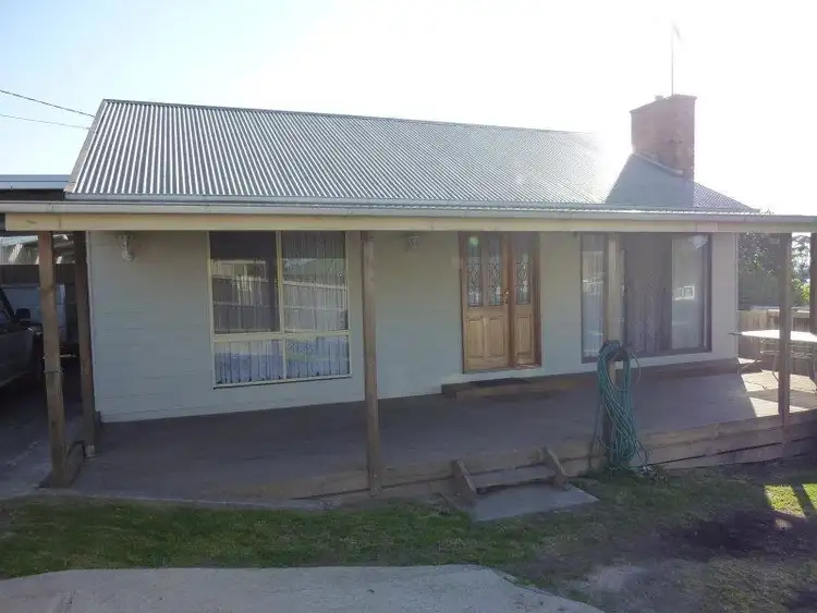 14 Pruden Street, Moe VIC 3825