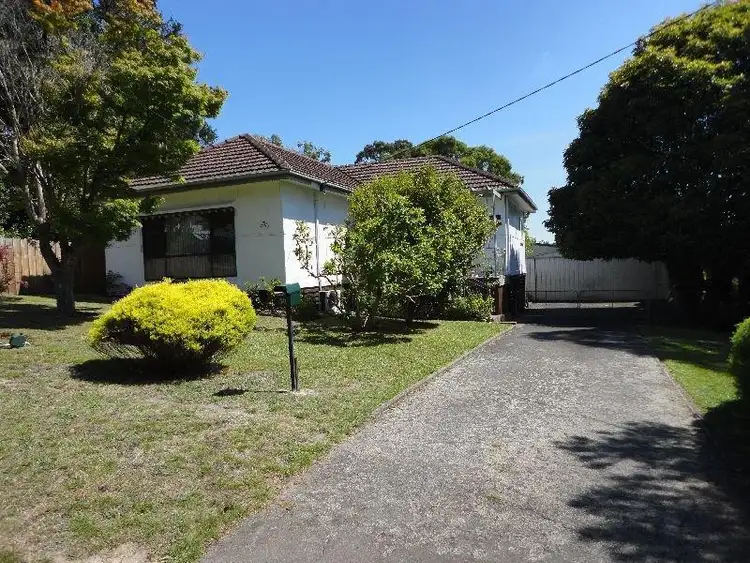 39 High Street, Moe VIC 3825