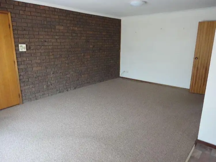 Fourth view of Homely unit listing, 1/2 O'Reilly Court, Moe VIC 3825