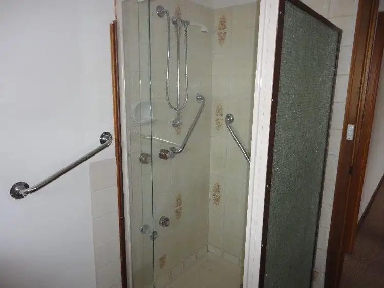 Seventh view of Homely unit listing, 1/2 O'Reilly Court, Moe VIC 3825