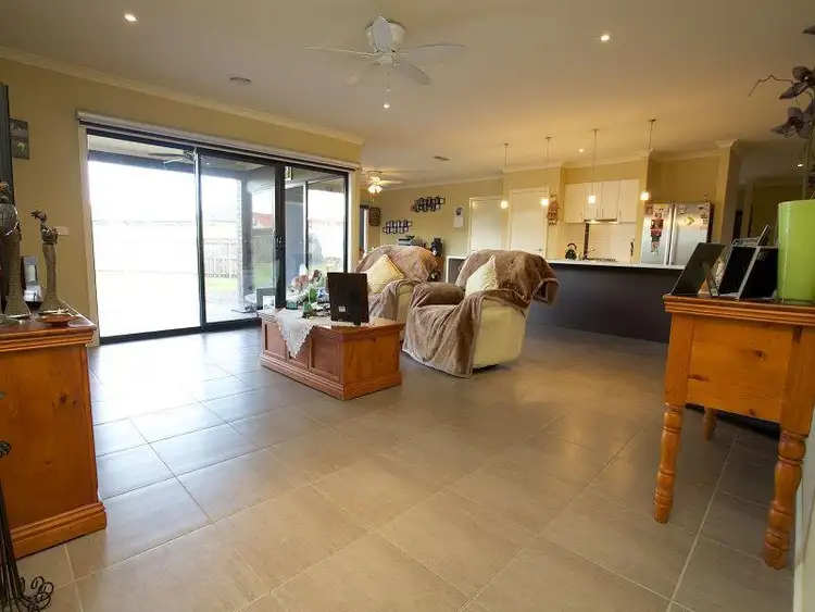 Second view of Homely house listing, 3 Hood Court, Moe VIC 3825