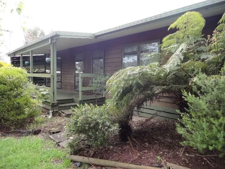 4 St Gwinear Court, Rawson VIC 3825