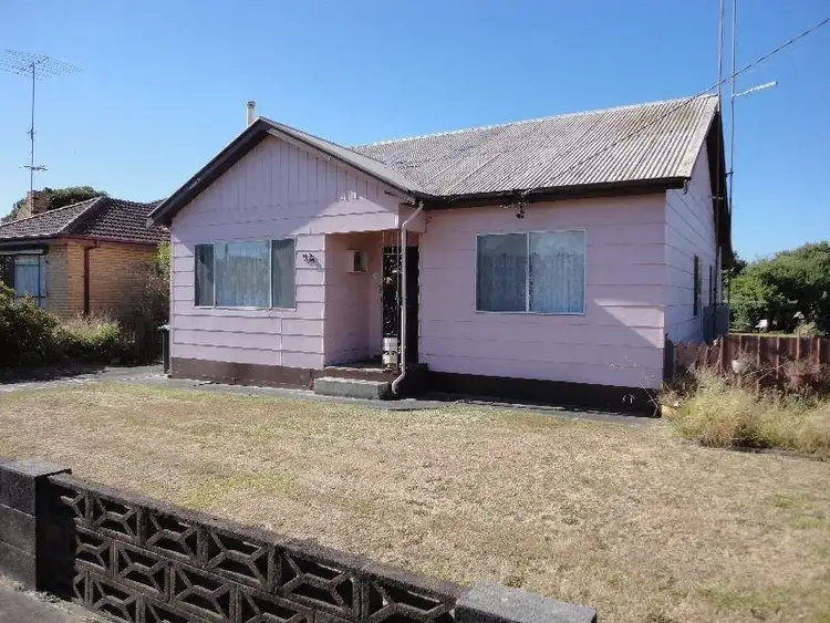 33 Brock Street, Moe VIC 3825