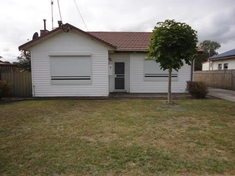 9 Bliss Street, Moe VIC 3825