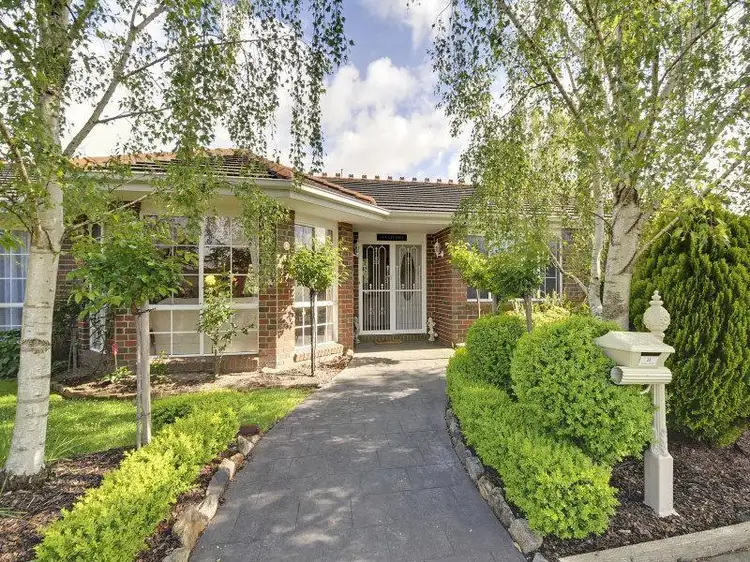 11 Shelton Street, Newborough VIC 3825