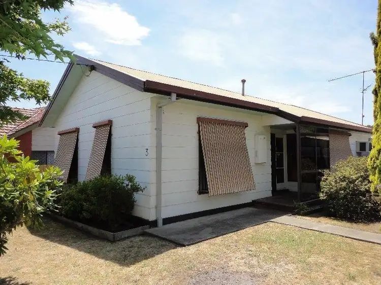 3 Avon Court, Newborough VIC 3825