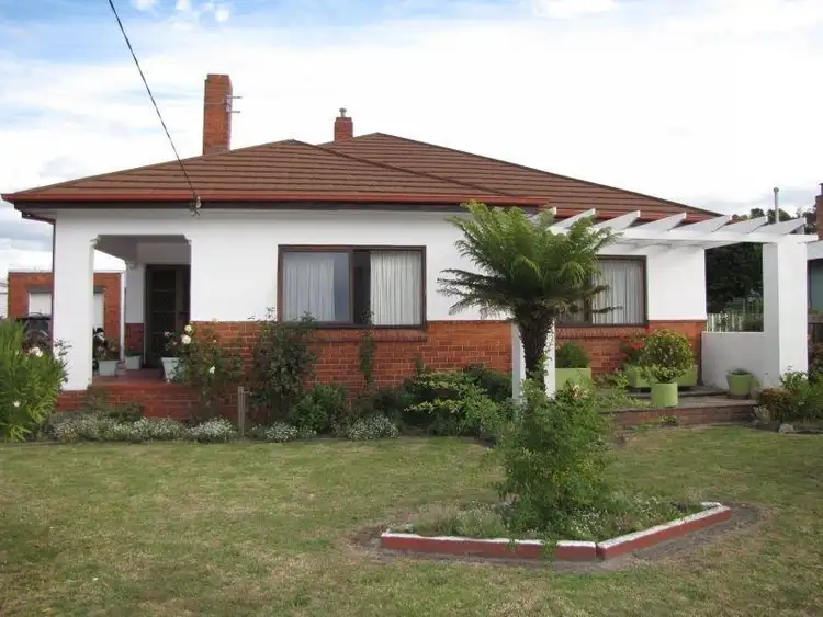 97 Lloyd Street, Moe VIC 3825