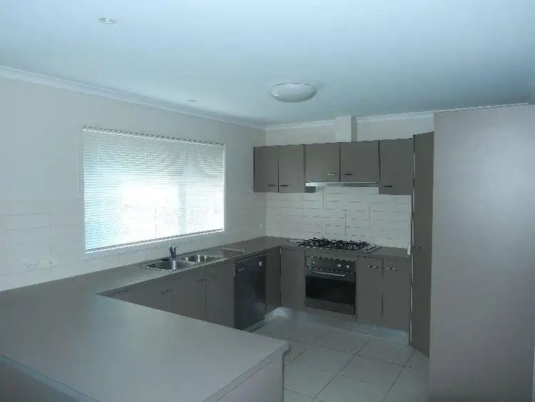 Fourth view of Homely townhouse listing, 2/33 South Street, Moe VIC 3825