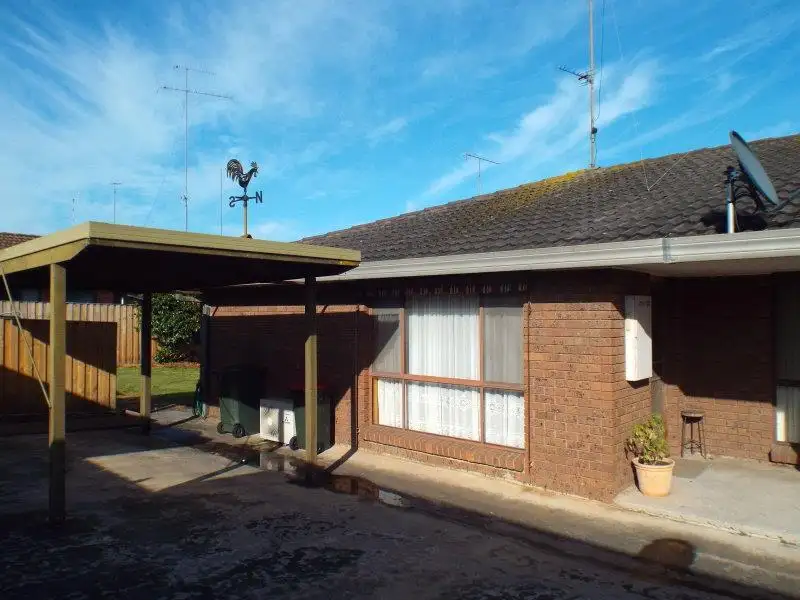 Main view of Homely unit listing, 3/2 O'Reilly Court, Moe VIC 3825