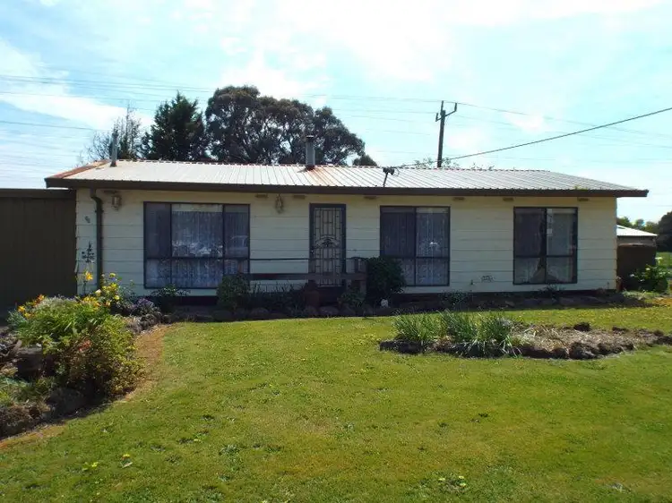25 Old Sale Road, Moe VIC 3825