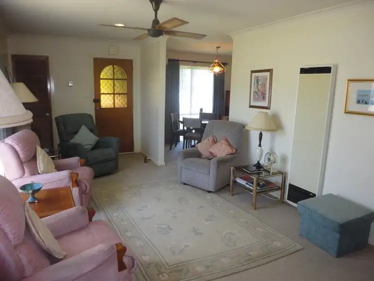 Fourth view of Homely unit listing, 2/2 Barry Street, Moe VIC 3825