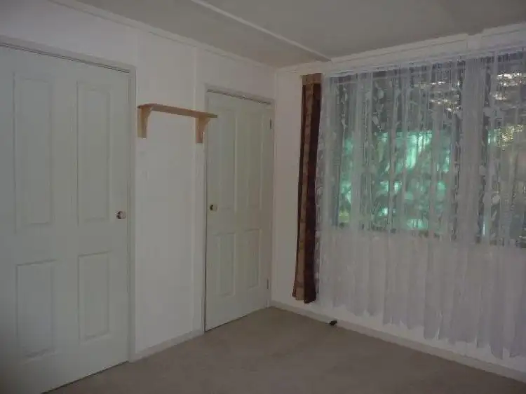 Fifth view of Homely house listing, 4 Jordan Court, Rawson VIC 3825