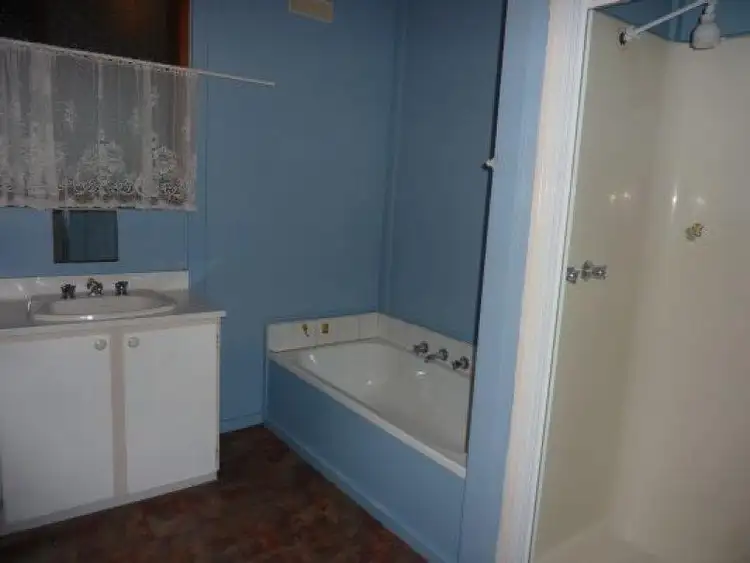 Sixth view of Homely house listing, 4 Jordan Court, Rawson VIC 3825