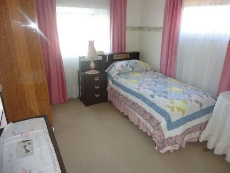 Seventh view of Homely house listing, 5 Kingsford Street, Moe VIC 3825