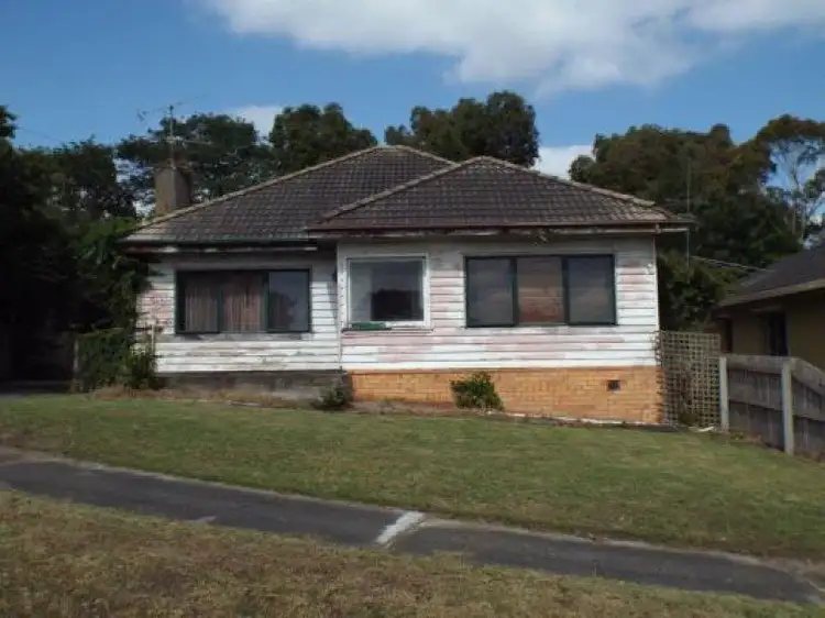 9 Eastleigh Court, Newborough VIC 3825