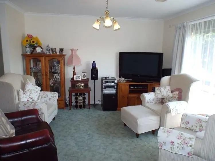 Second view of Homely unit listing, 3/7 Evelyn Street, Moe VIC 3825