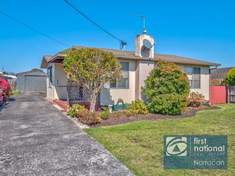 17 Mirboo Street, Newborough VIC 3825