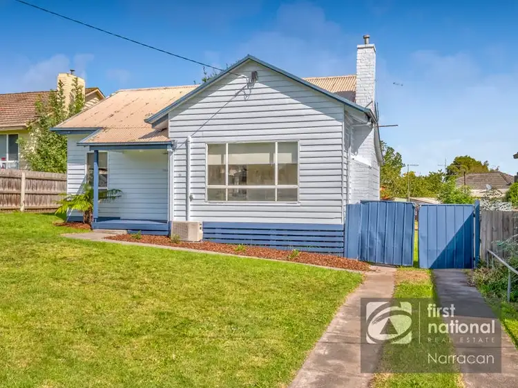 10 Pruden Street, Moe VIC 3825